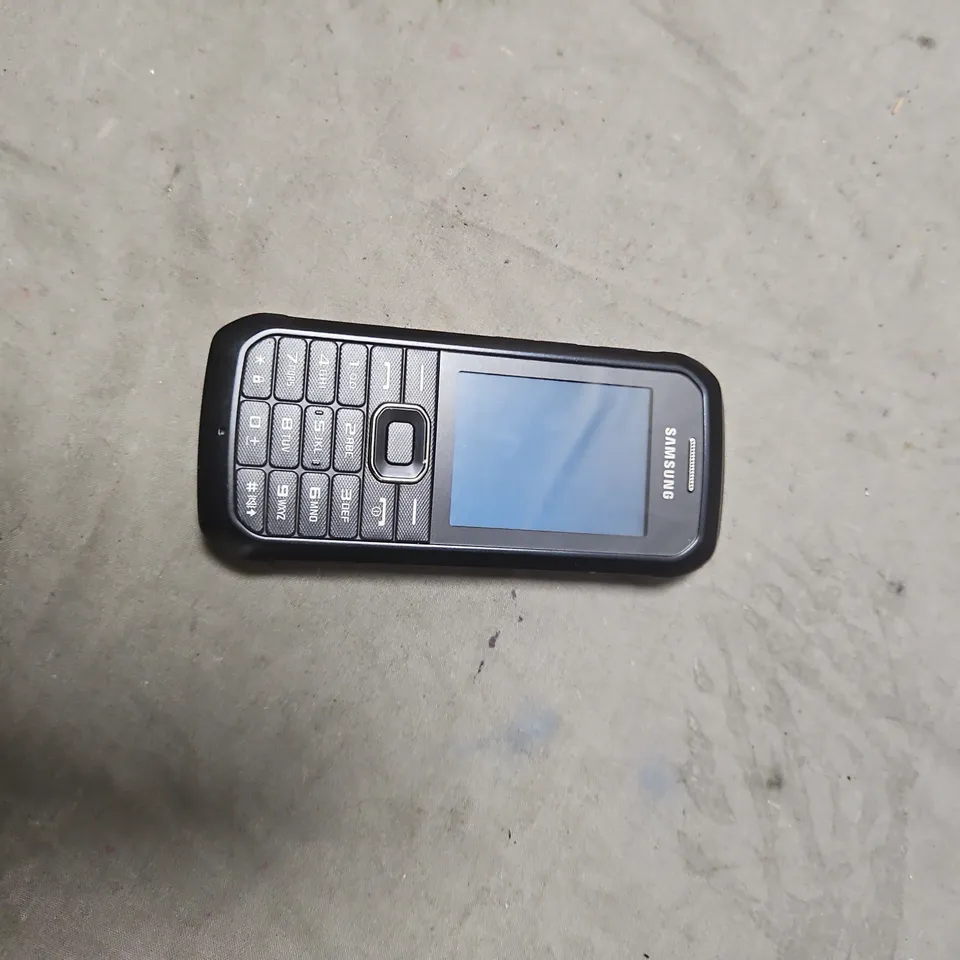 SAMSUNG XCOVER 550 RUGGED MOBILE PHONE WITH KEYPAD