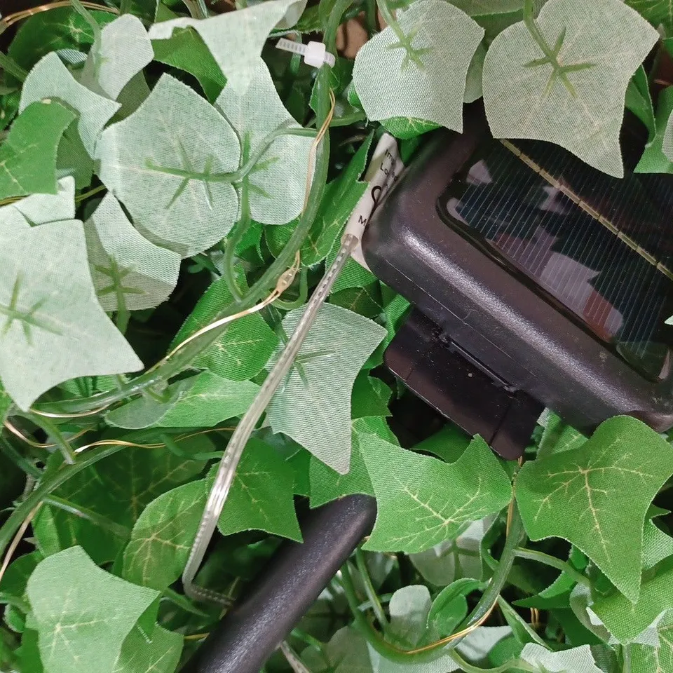SOLAR POWERED IVY STRING LIGHT