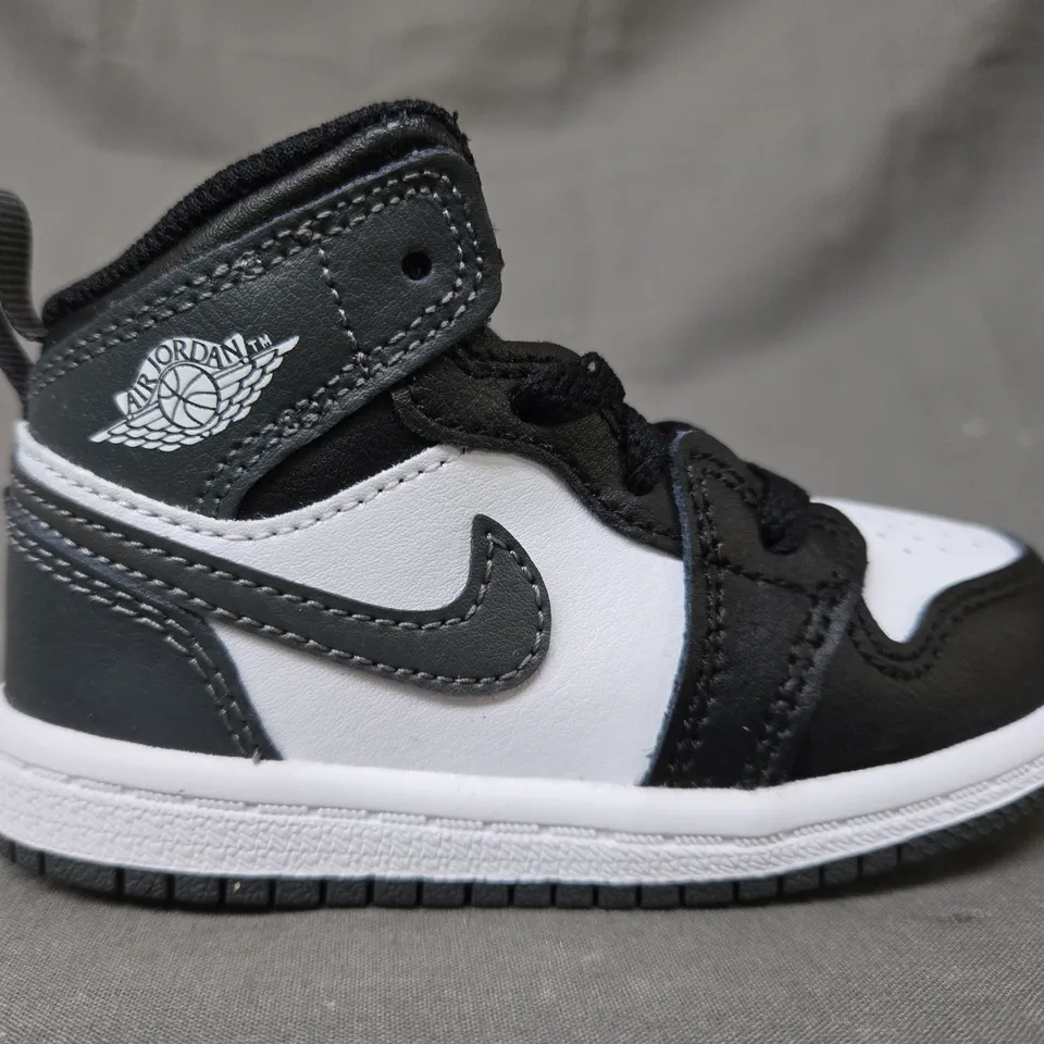 BOXED PAIR OF NIKE JORDAN 1 MID INFANT'S SHOES IN BLACK/WHITE/GREY UK SIZE 5.5