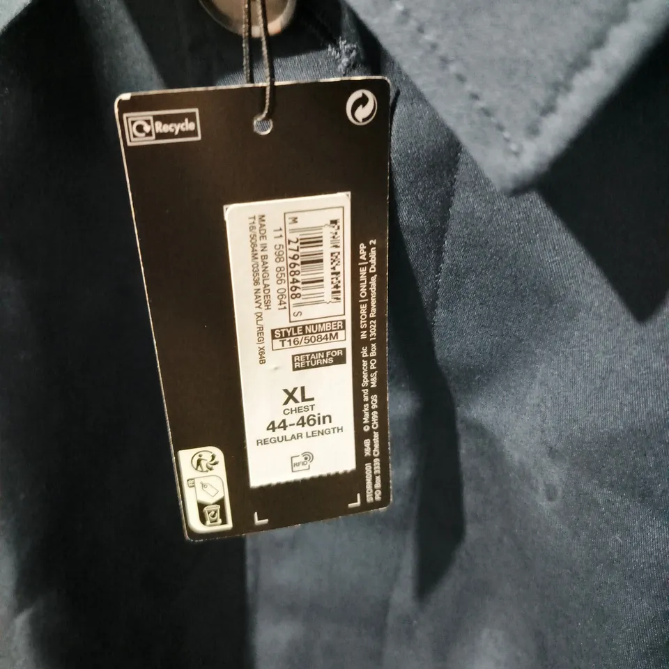 M&S NAVY SHOWER-RESISTANT STORMWEAR COAT, XL CHEST (44–46IN) – MEN'S