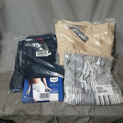 BOX OF APPROXIMATELY 25 ASSORTED CLOTHING ITEMS TO INCLUDE BRANDS SUCH AS BEN DE LISI, BRENDA EDWARDS, D AND CO ETC