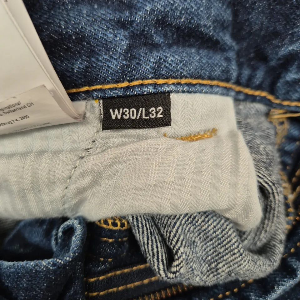 DICKIES DENIM JEANS – UK 30 (W30/L32)