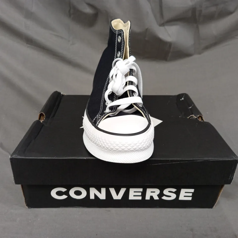 BOXED PAIR OF CONVERSE SHOES IN BLACK UK SIZE 4.5