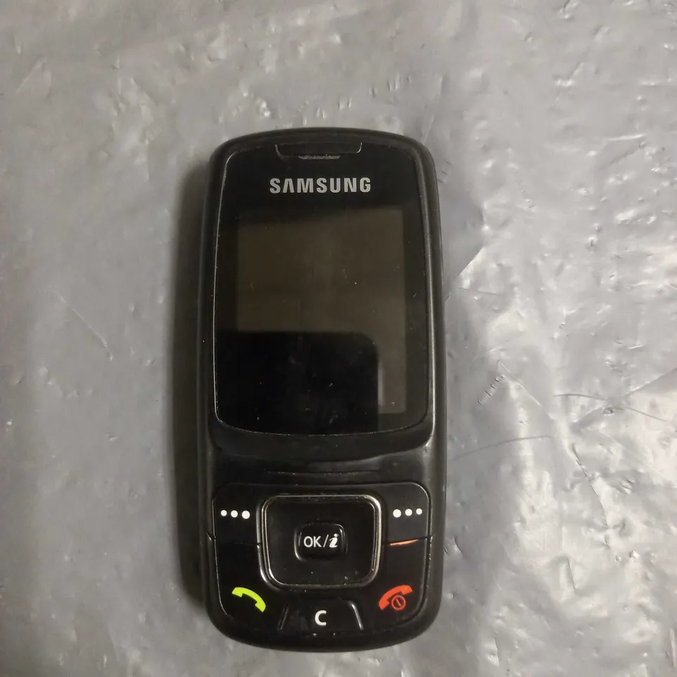 SAMSUNG C300 SLIDE MOBILE PHONE BLACK