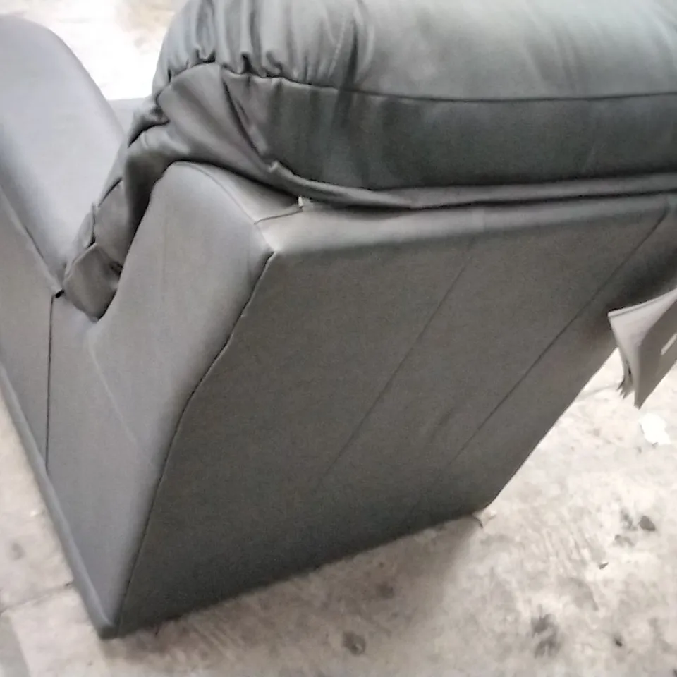 QUALITY BRITISH DESIGNER G PLAN MANUFACTURED MALVERN D CHAIR - CAMBRIDGE PETROL BLUE LEATHER