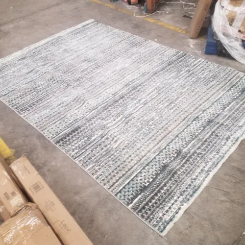 QUALITY DESIGNER AREA RUG APPROXIMATELY 200×300CM