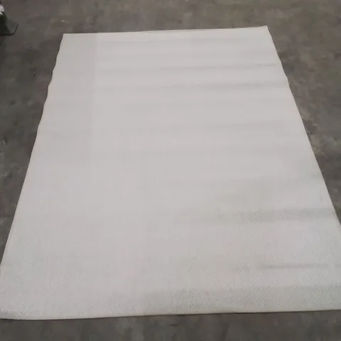 QUALITY DESIGNER AREA RUG - APPROXIMATELY 170X120CM