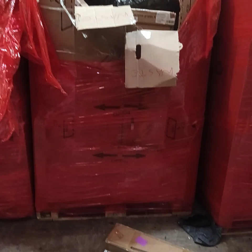 PALLET OF ASSORTED ITEMS TO INCLUDE - CHAINSAW, CURTAIN RAILS, PHONE CASE 