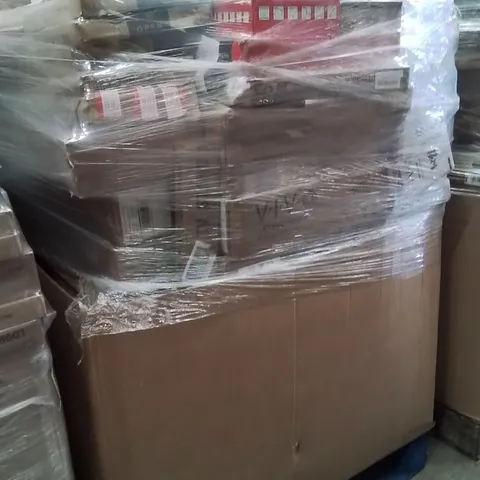 PALLET CONTAINING A LARGE QUANTITY OF WALL MOUNTED BRACKETS 