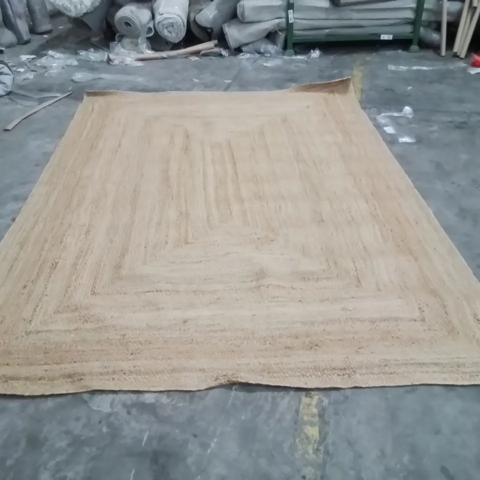 QUALITY DESIGNER AREA RUG - APPROXIMATELY 290X200