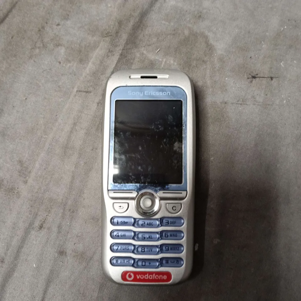SONY ERICSSON MOBILE PHONE – VODAFONE BRANDED