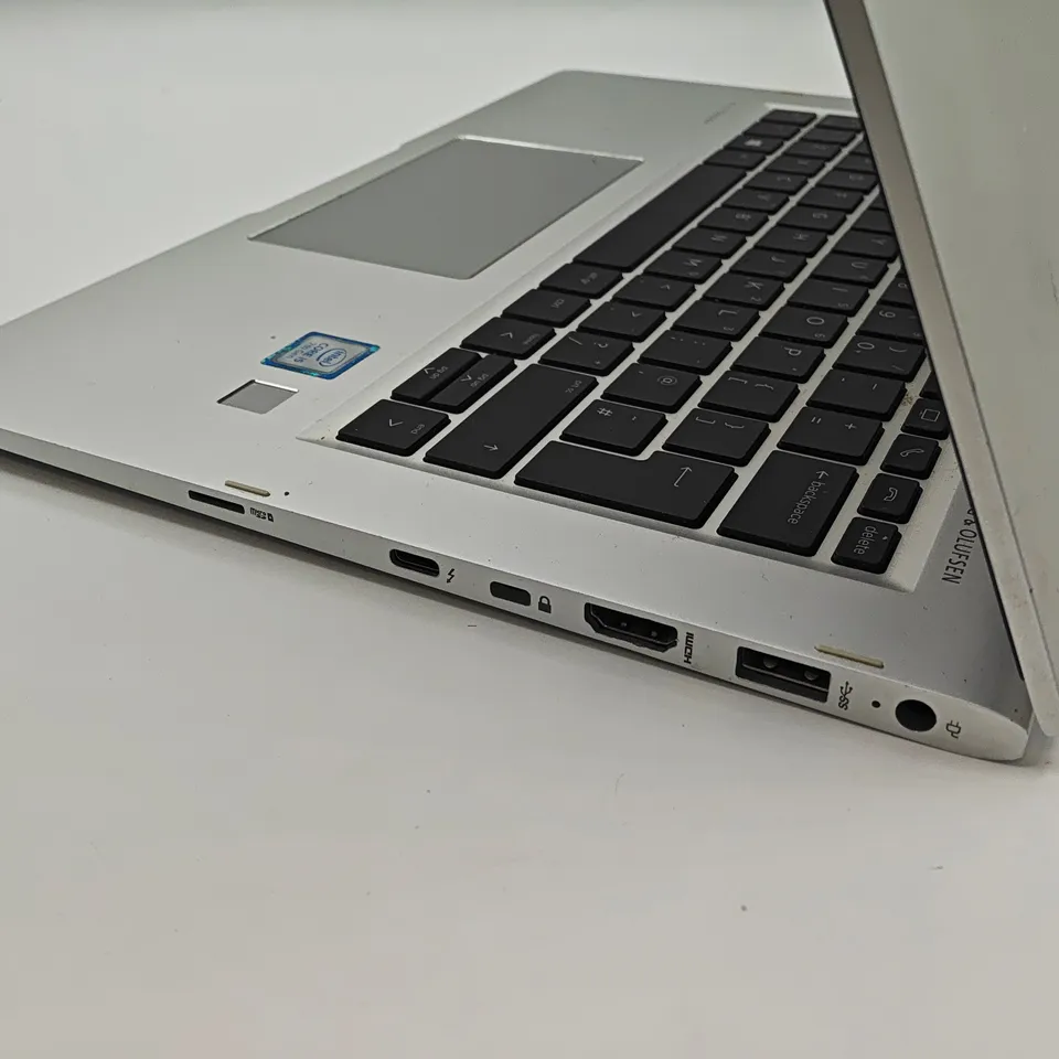 UNBOXED HP ELITEBOOK INTEL I-5 7TH GEN LAPTOP IN SILVER - HSN-IO4C