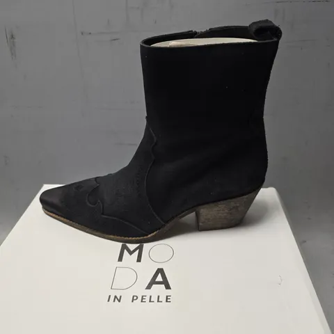 BOXED MODA IN PELLE CAROLLINA BLACK SUEDE SIZE 38