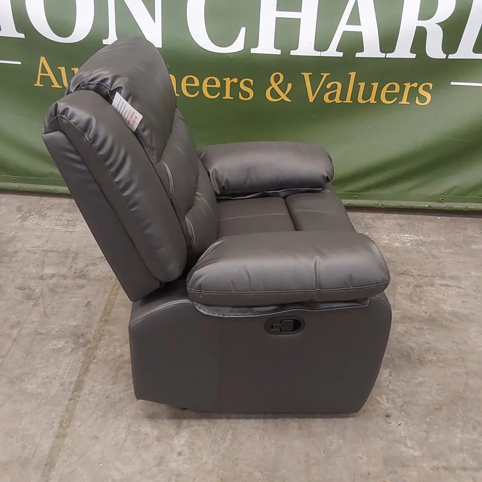 QUALITY DESIGNER FAUX LEATHER MANUAL RECLINER ARMCHAIR - GREY