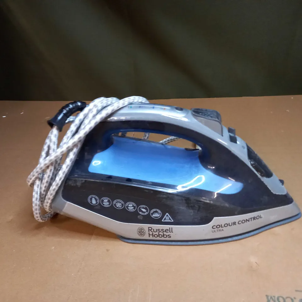 RUSSELL HOBBS COLOUR CONTROL IRON 