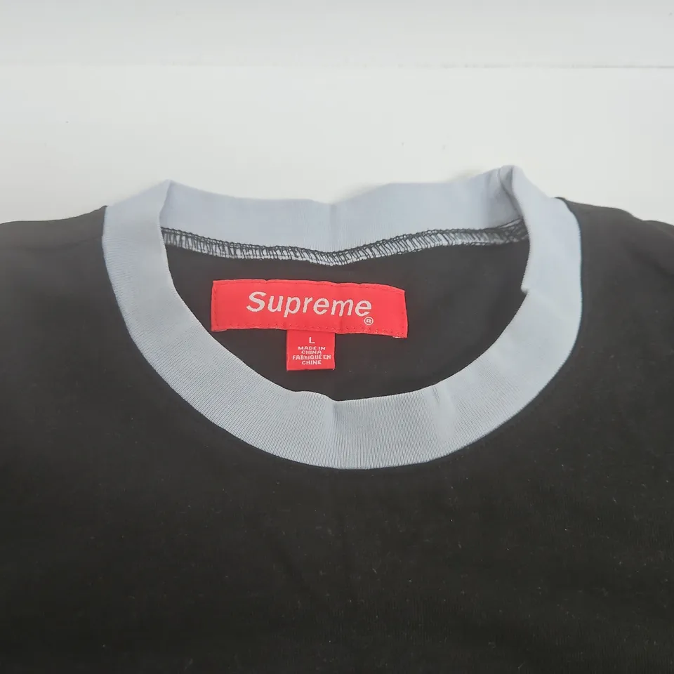 SUPREME CREW NECK T-SHIRT IN BLACK - L