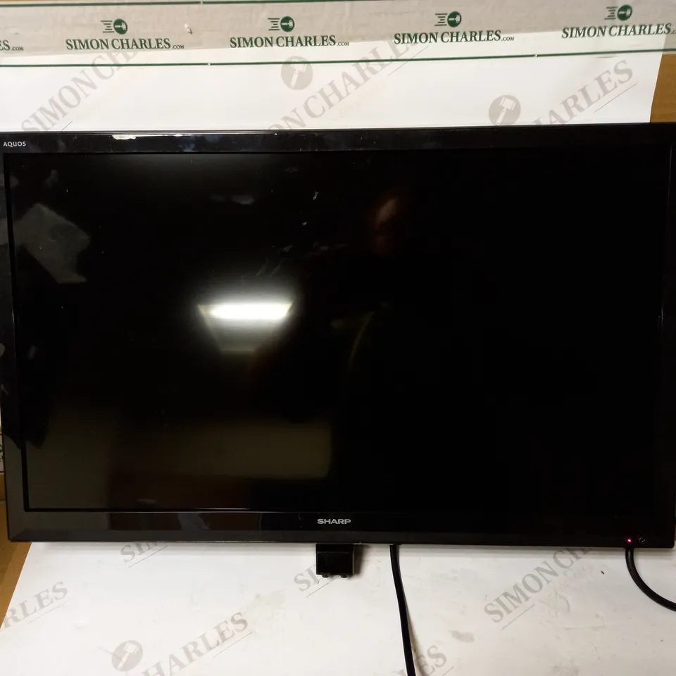 SHARP 24" SMART LED TV BUILT IN DVD AQUOS