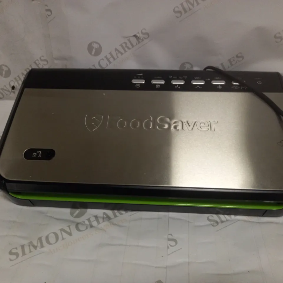 FOOD SAVER FFS005 VACUUM SEALER