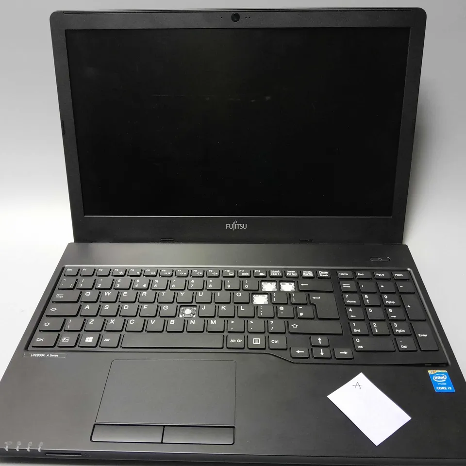 FUJITSU LIFEBOOK A555 LAPTOP 