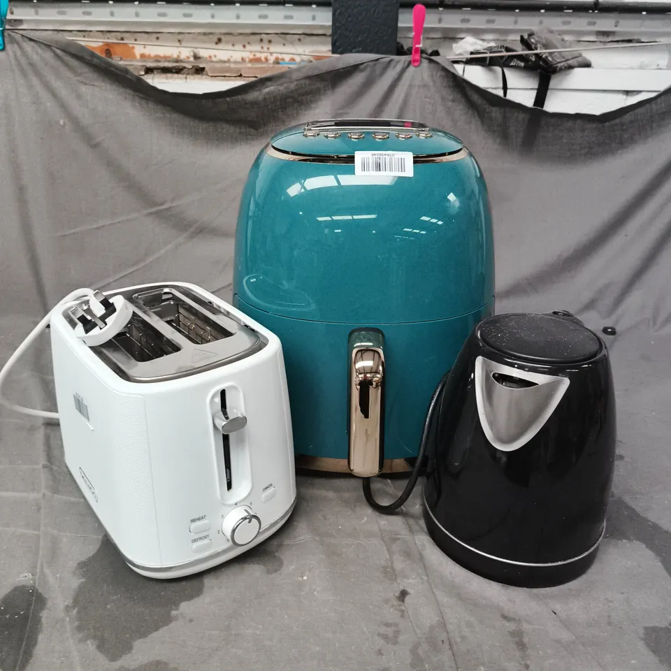 boxed air fryer - kettle - toaster set