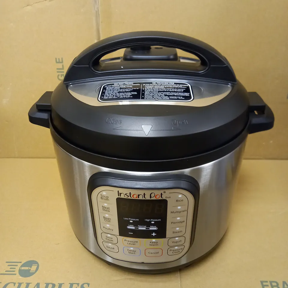 INSTANT POT DUO SMART PRESSURE COOKER