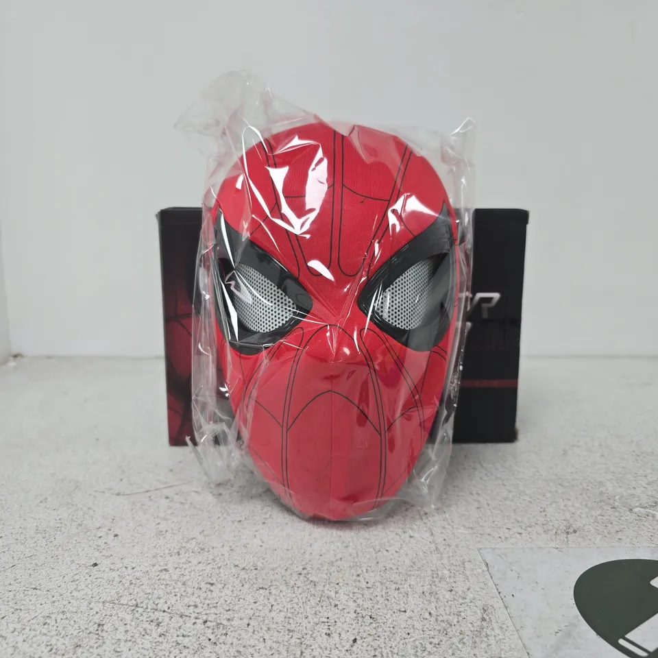 SPIDER-MAN MASK – RED MASK WITH WEB PATTERN, BOXED
