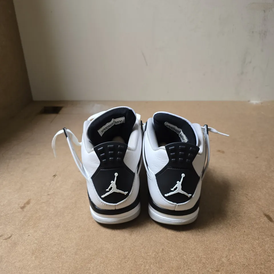 AIR JORDAN 4 RETRO SNEAKERS – WHITE/BLACK - UK SIZE 7