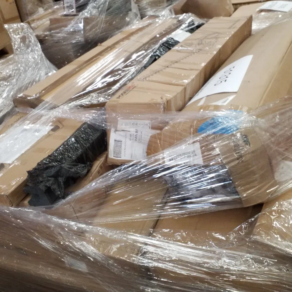 PALLET CONTAINING ASSORTED PRODUCTS INCLUDING HEDGE TRIMMER, 20L TOASTER OVEN, RECURVE BOW & ELECTRIC FOOD PROCESSOR 