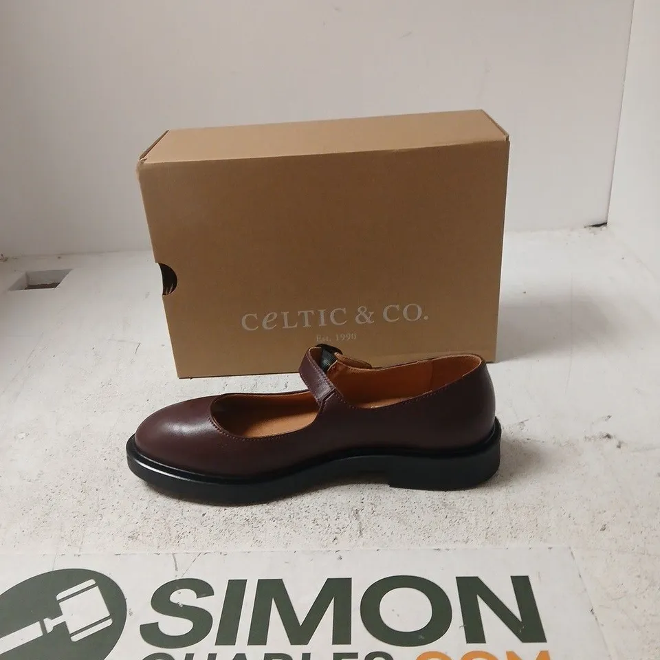 CELTIC & CO. WOMEN'S BURGUNDY MARY JANE SHOES – UK 6 (EU 39)