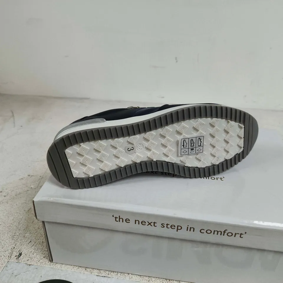 DR KELLER MARTINA TRAINERS NAVY SIZE 3 BOXED
