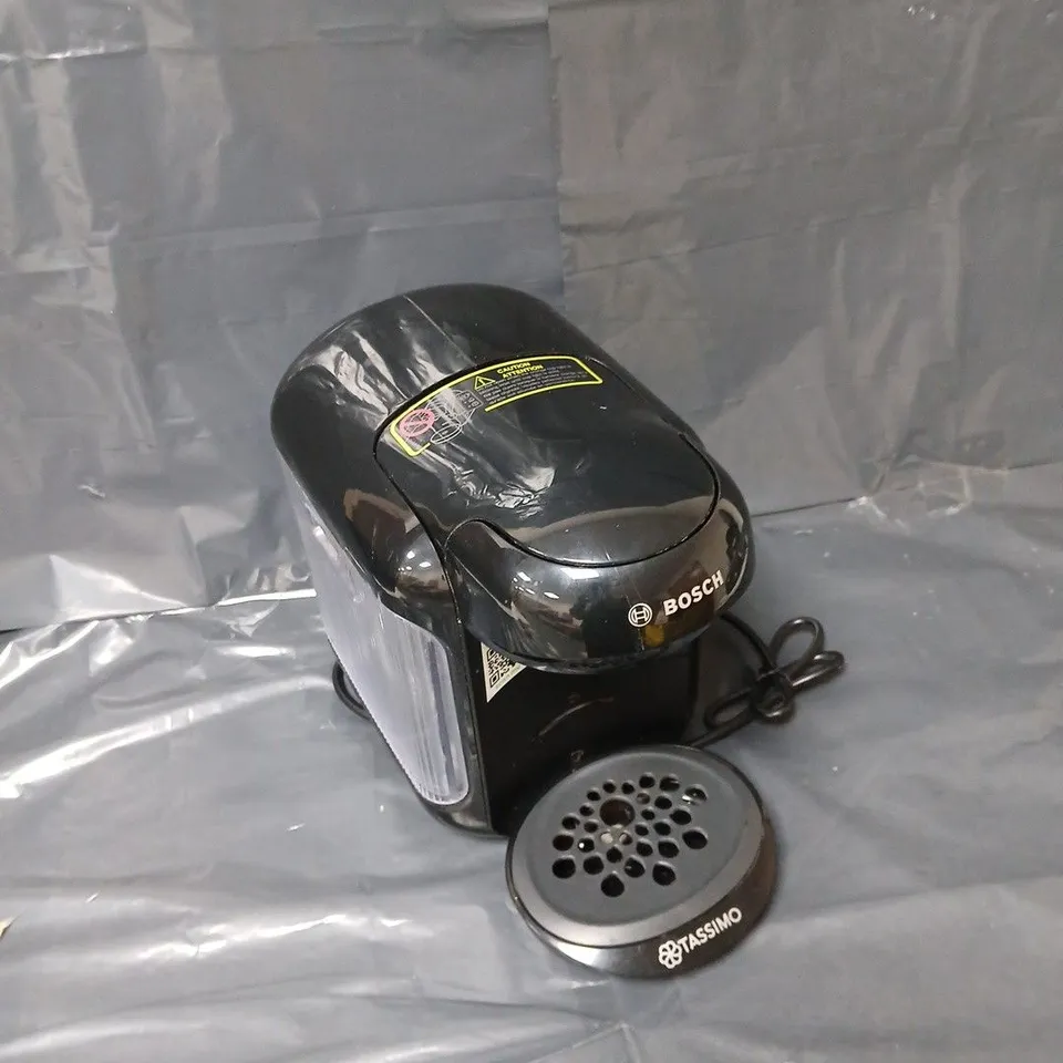 BOXED BOSCH TASSIMO STYLE COFFEE MACHINE