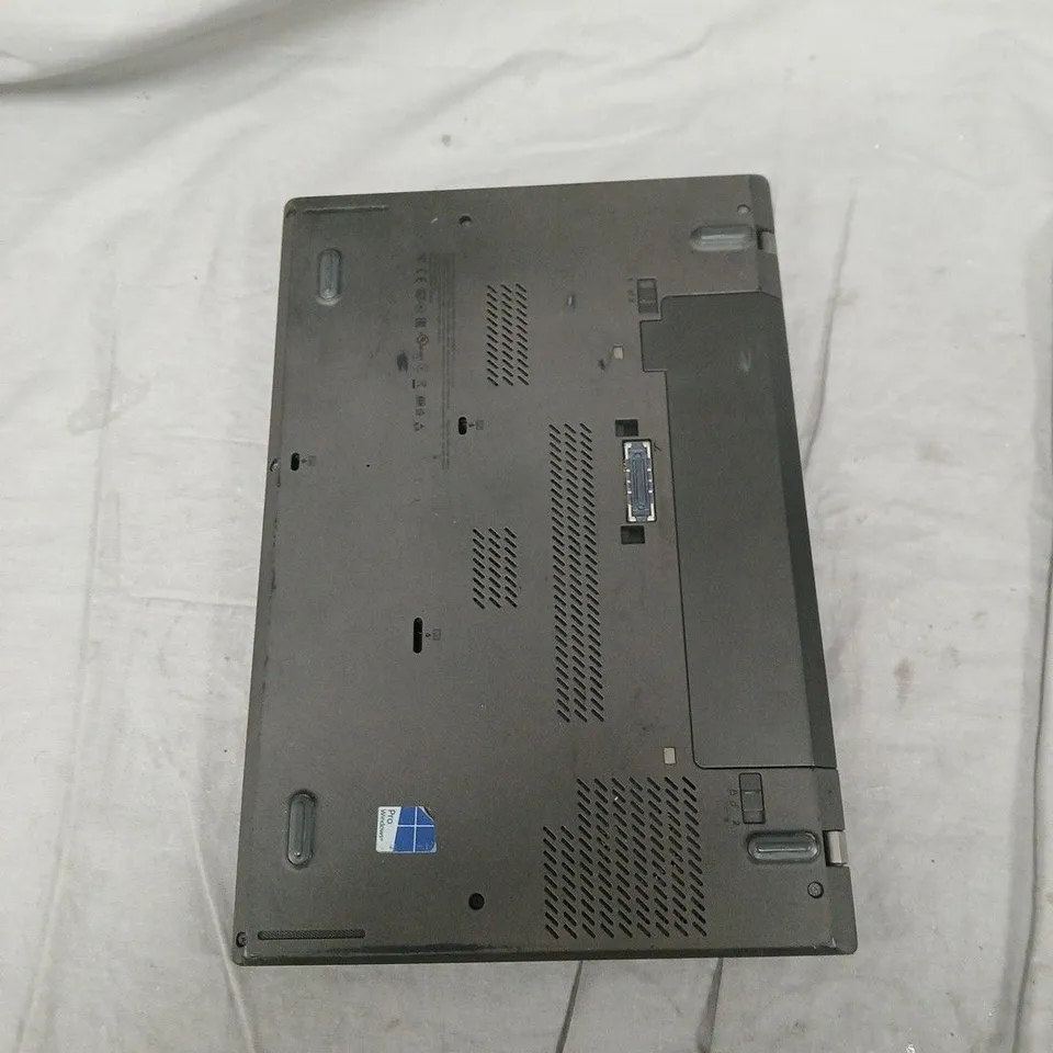 LENOVO THINKPAD T450 LAPTOP, 14" DISPLAY, I5-5300U, 8GB RAM, 500GB HDD, WIFI – ASSET G-105851