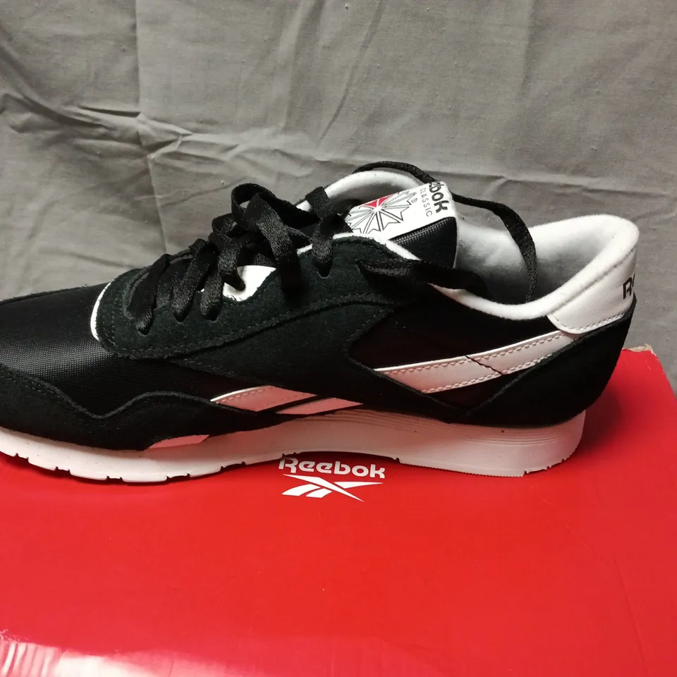 BOXED REEBOK CLASSIC NYLON SNEAKERS – BLACK/WHITE, UK 9.5
