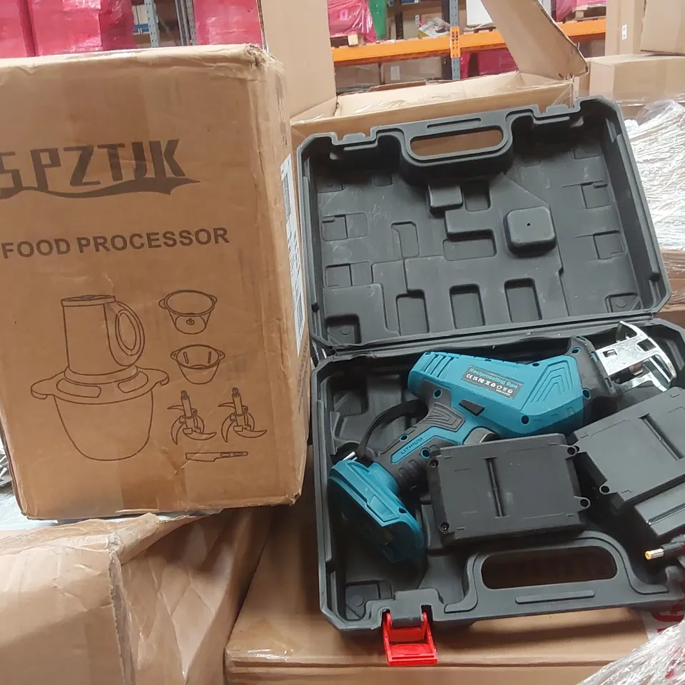 PALLET CONTAINING LARGE NUMBER OF BAGGED CLOTHING ITEMS, SOFA BED, SABRE SAW, FOOD PROCESSOR AND LOTS MORE UNMARKED BOXED ITEMS 