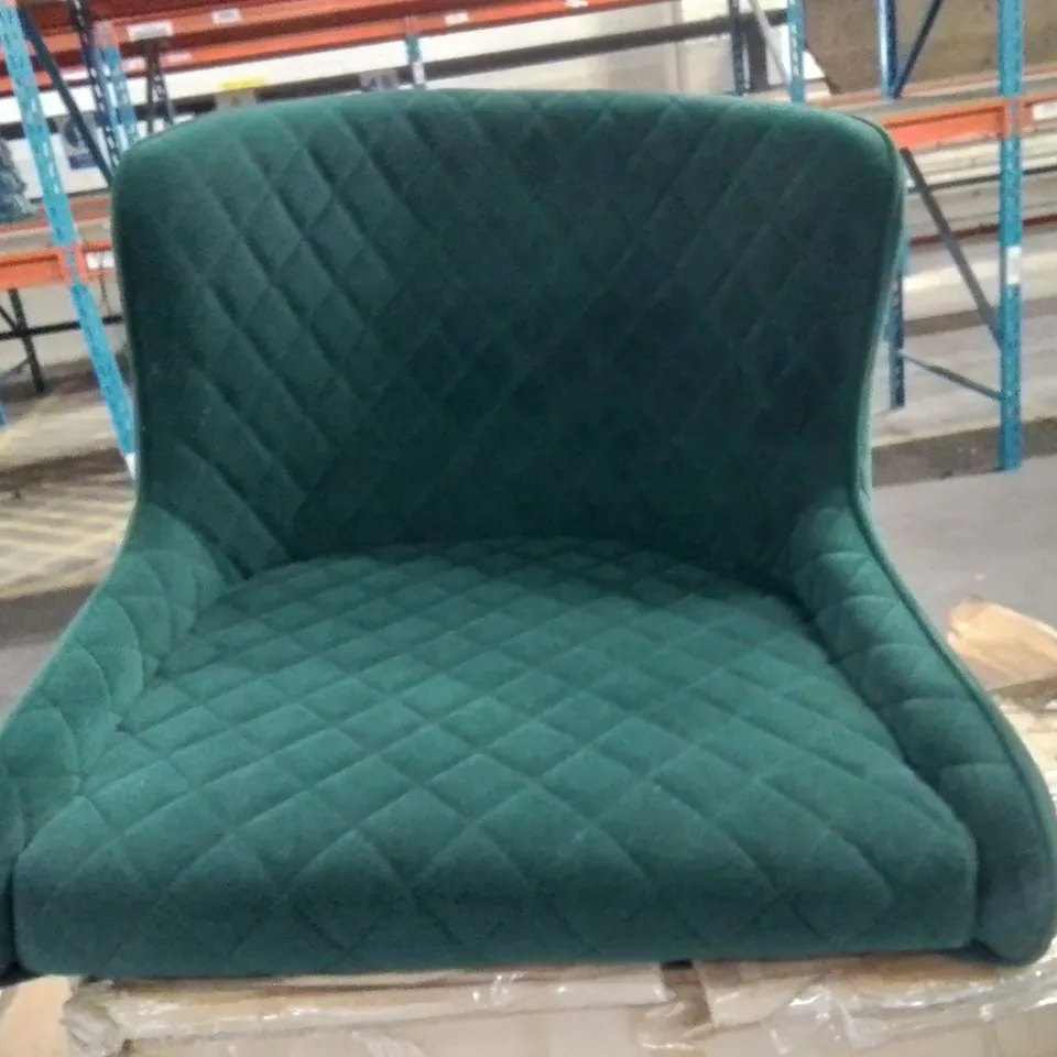 BOXED DUNDAS SET OF 2 GREEN VELVET 65CM BAR STOOLS 