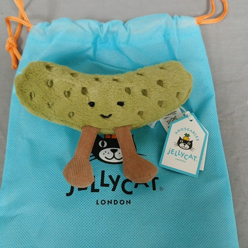 JELLYCAT AMUSEABLES PICKLE PLUSH TOY – TURQUOISE WITH TAGS
