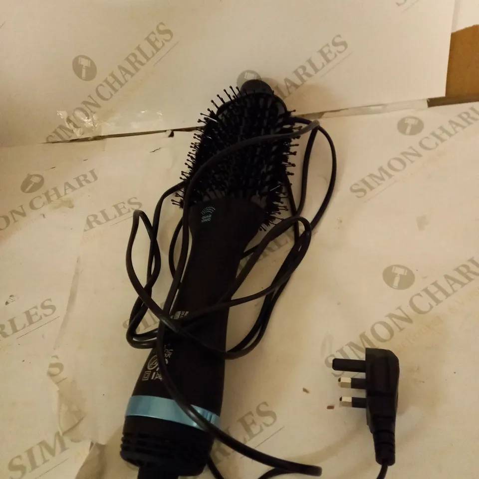 REVAM PROGLOSS PERFECT BLOW DRY HAIRBRUSH RRP £60