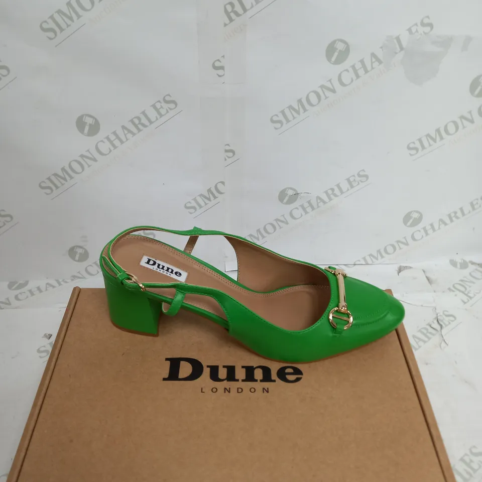 BOXED DUNE CASSIE GREEN LEATHER SNAFFLE OPEN COURT SIZE 7 