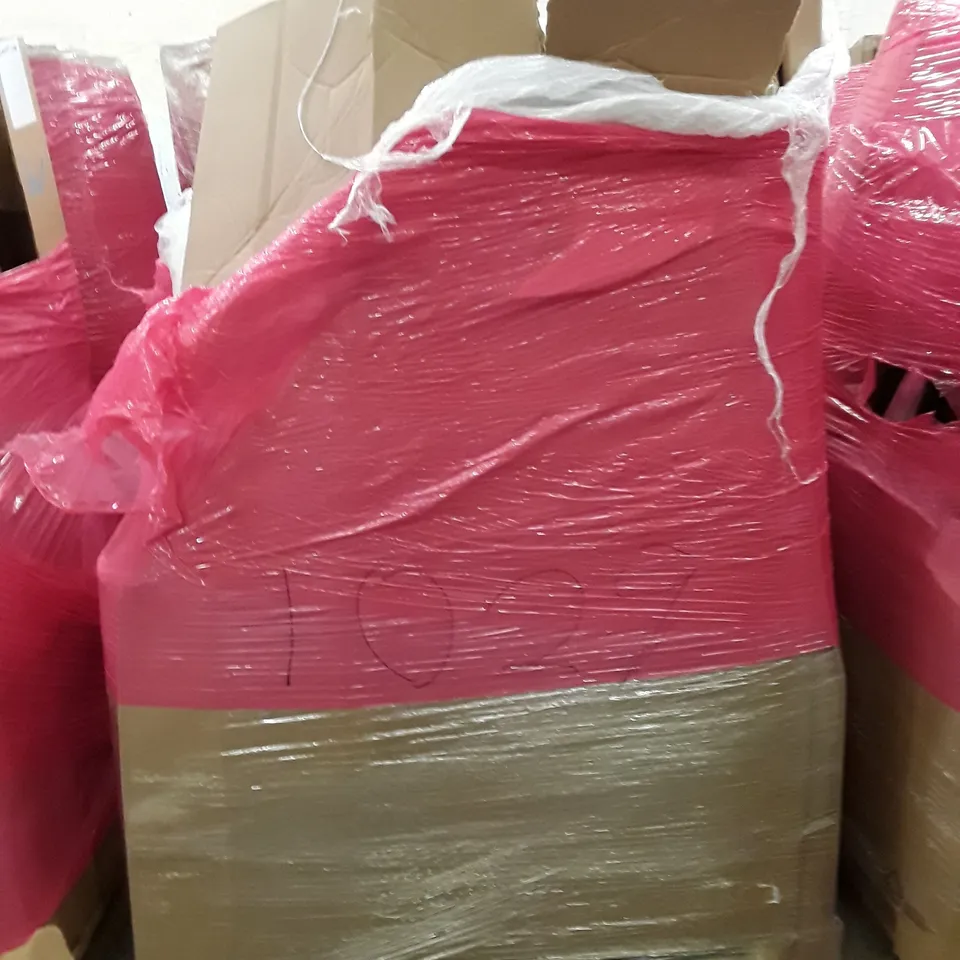 PALLET OF ASSORTED PRODUCTS INCLUDING TOWEL RAIL, WOK, LAUNDRY HAMPER, TOILET SEAT, COAT RACK 