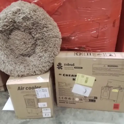 PALLET OF ASSORTED HOUSEHOLD GOODS AND PRODUCTS TO INCLUDE;PET BED,AIR COOLER,KITCHEN FOR KIDS