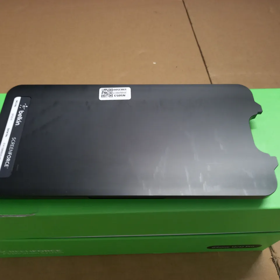 BELKIN SCREENFORCE APPLICATION SYSTEM  - IPHONE 12/12 PRO