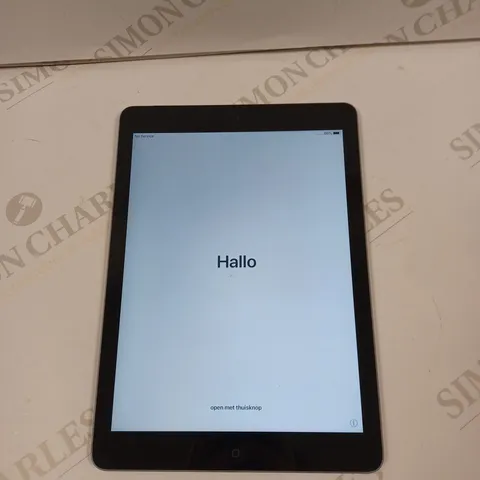 APPLE IPAD AIR A1475