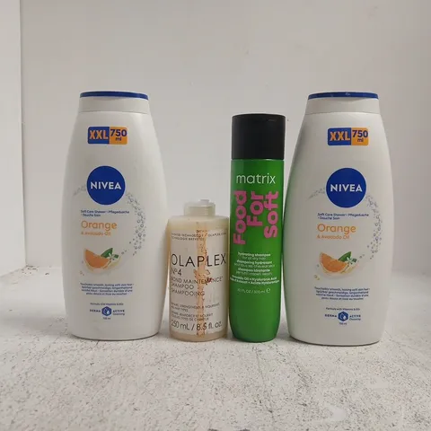 APPROXIMATELY 15 ASSORTED COSMETIC ITEMS INCLUDING VARIOUS MAKES AND BRANDS - COLLECTION ONLY