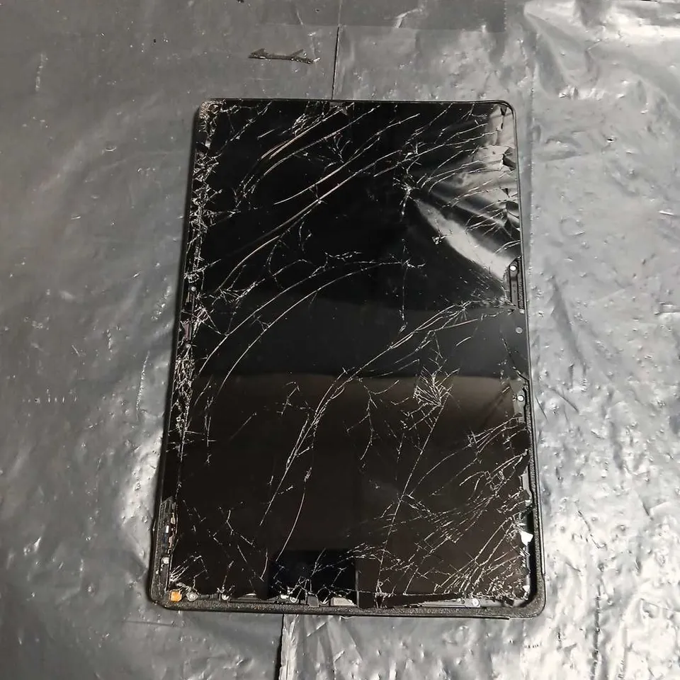 SAMSUNG GALAXY TAB A9+ SM-X210 – BLACK, CRACKED AND DETACHED SCREEN