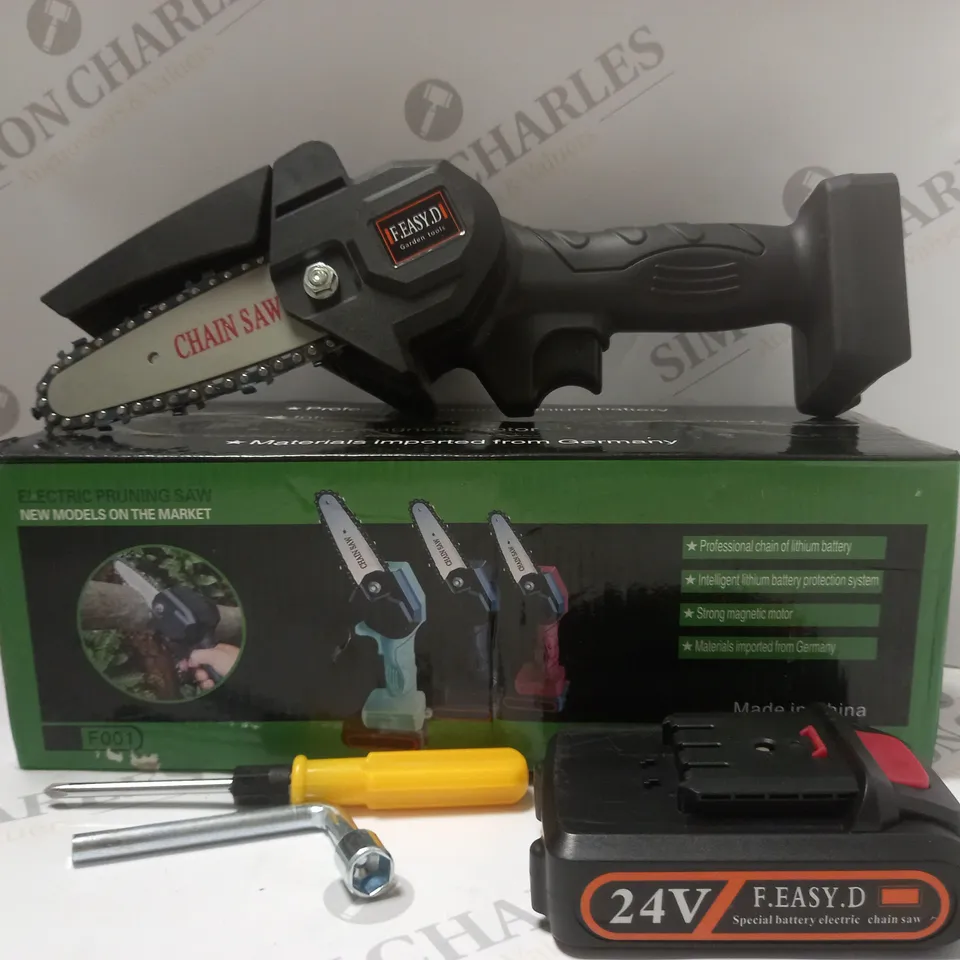 BOXED F001 ELECTRIC PRUNING SAW