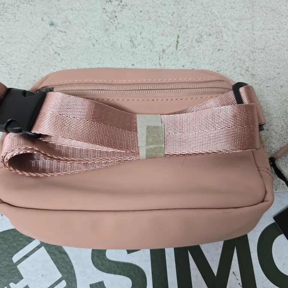ENRICO BENETTI MAEVE BAG - MISTY ROSE (19 X 4.5 X 13 CM)