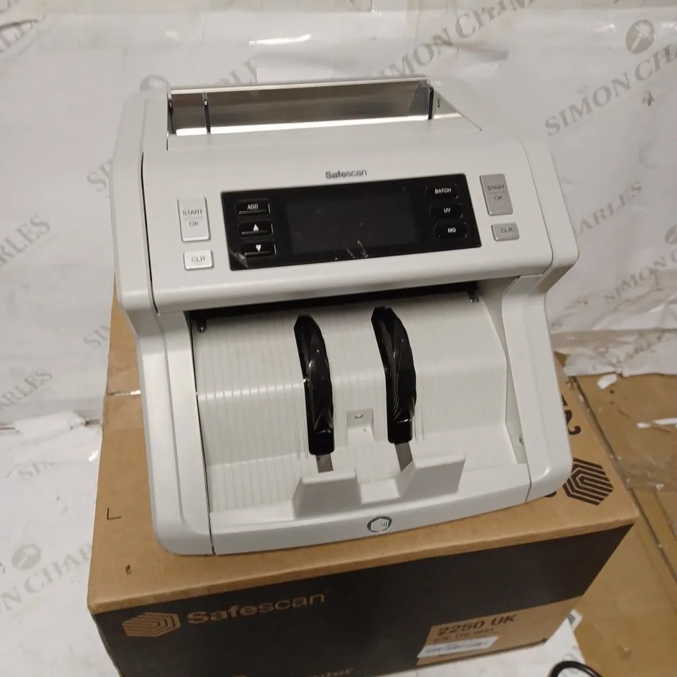 SAFESCAN 22250 BANKNOTE COUNTER AND VERIFIER 