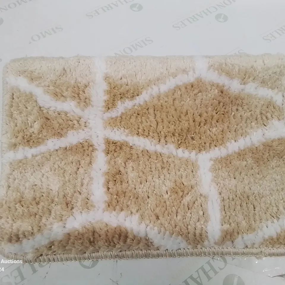 BRAND NEW PACO HOME 540 BEIGE 40X55CM BATH MAT