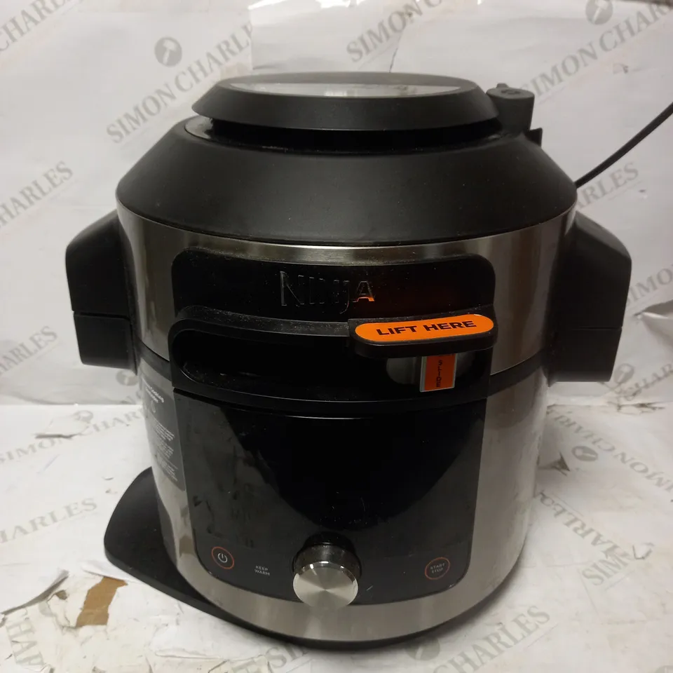 NINJA FOODI MAX SMARTLID MULTI-COOKER