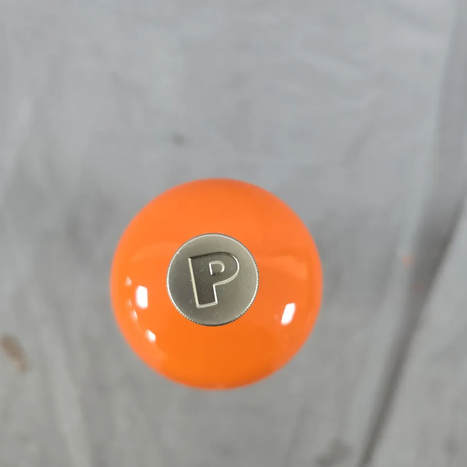 LE CREUSET PEPPER MILL – ORANGE/RED, P-TOP KNOB 